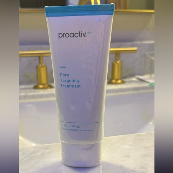 🏷️🏷️Proactiv Revitalizing Toner 6ml, Repair 3ml, Pore Targeting Treatment NEW! - Picture 9 of 13